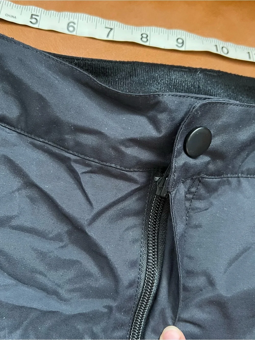 The North Face Men’s Sz L Black Cargo Pockets Waterproof Skiing Snow Pants